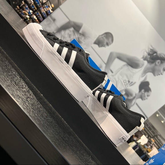 Adidas Test - Picture 5 of 6